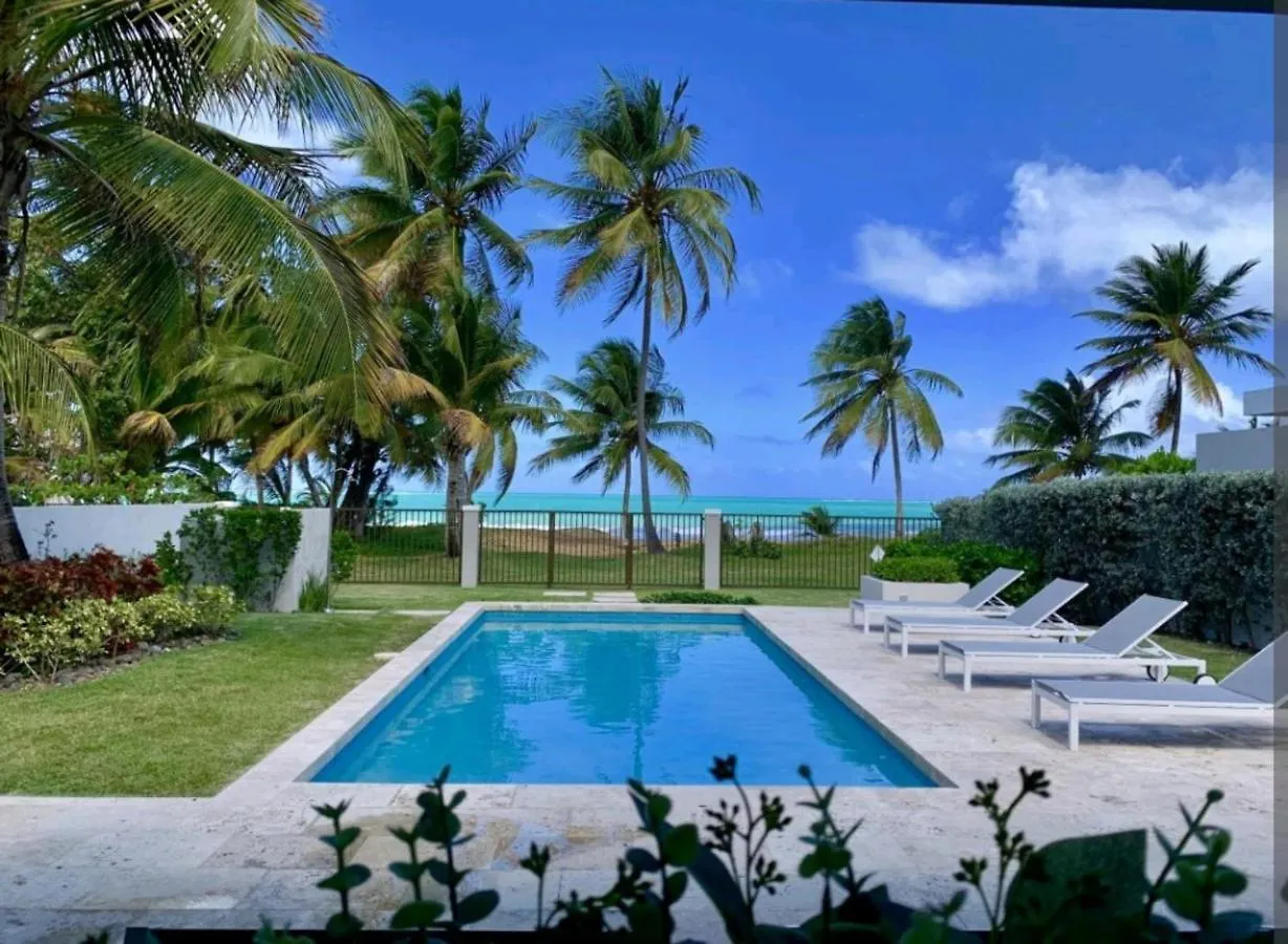 Beachside Getaway Suites Rio Grande 4*,  Puerto Rico