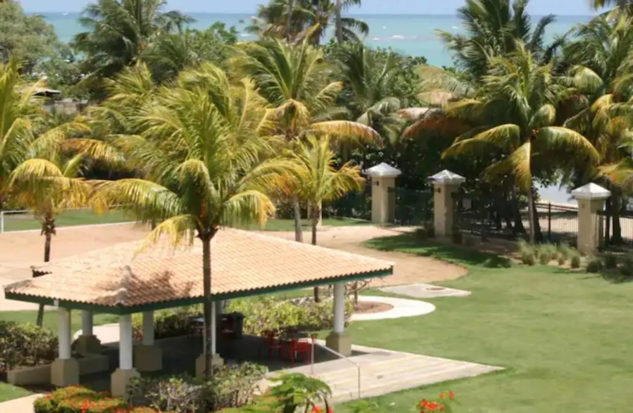 Beachside Getaway Suites 리오그란데 4*,